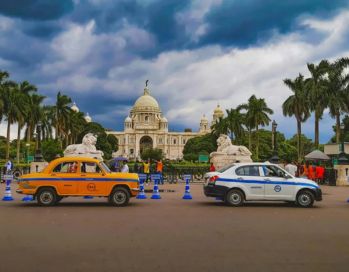 Gallery - Aditya Taxi Service